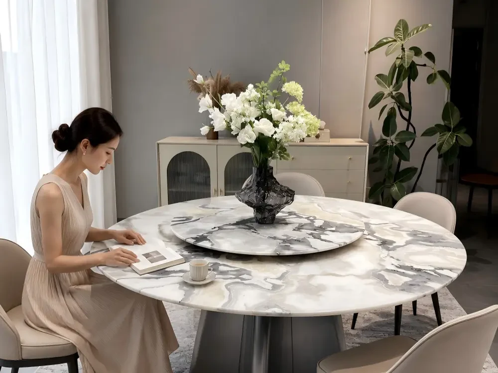 Fendi White Marble Dining Table Fendi White Marble dining table